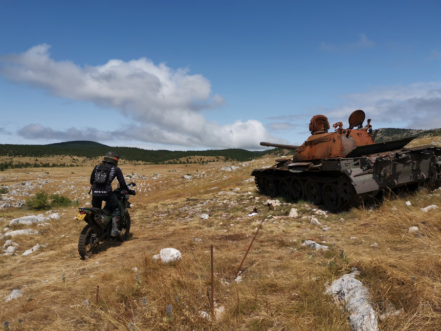 The surreal Dinara Mountain scars