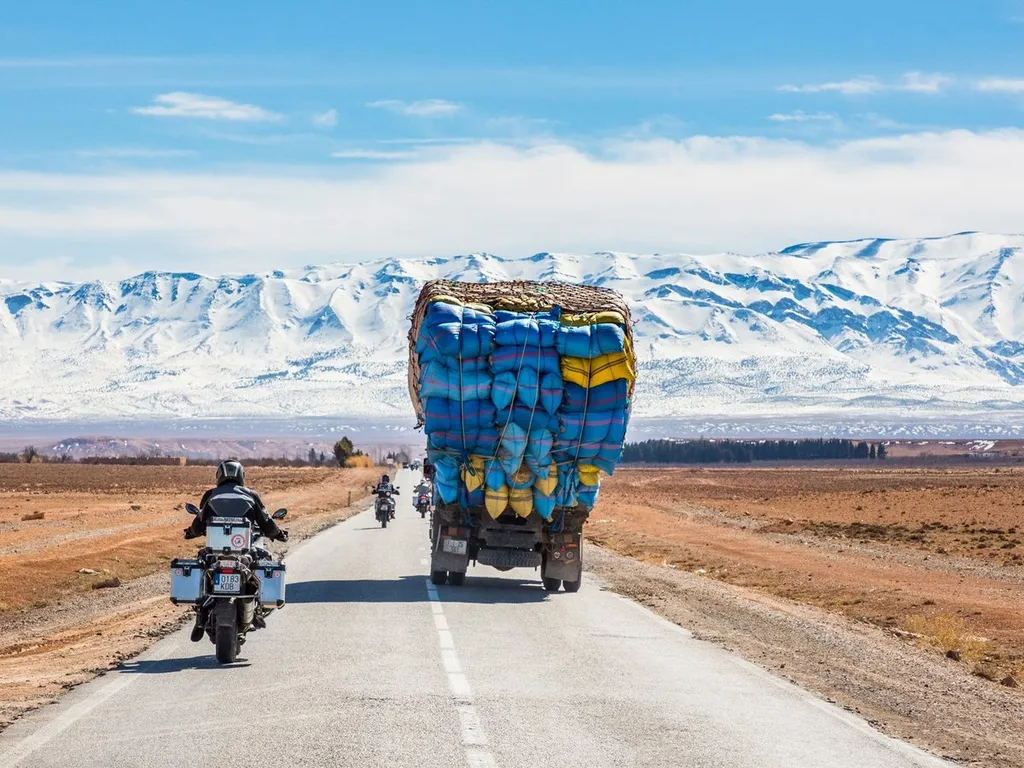 Motorradreise Marokko: Sahara, Atlas & Fez erleben