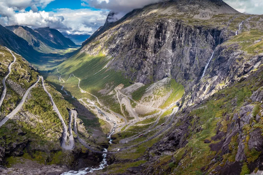 Motorradreise Norwegen – Fjorde & Fähranreise