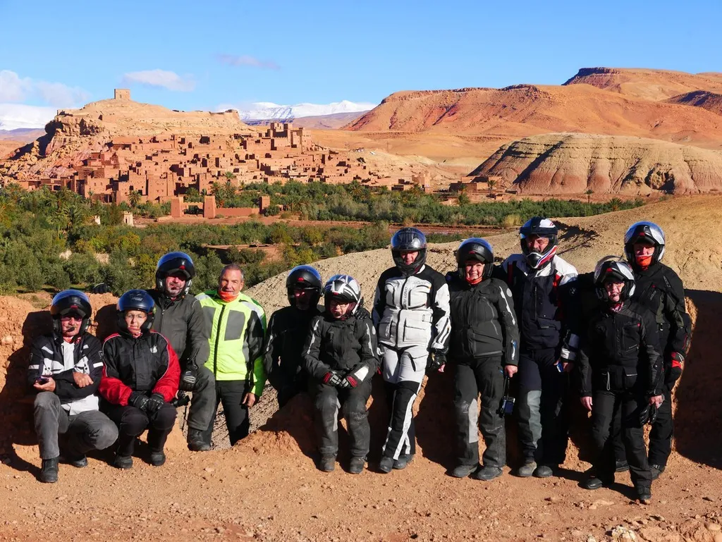 Motorradreise Marokko: Sahara, Atlas & Fez erleben