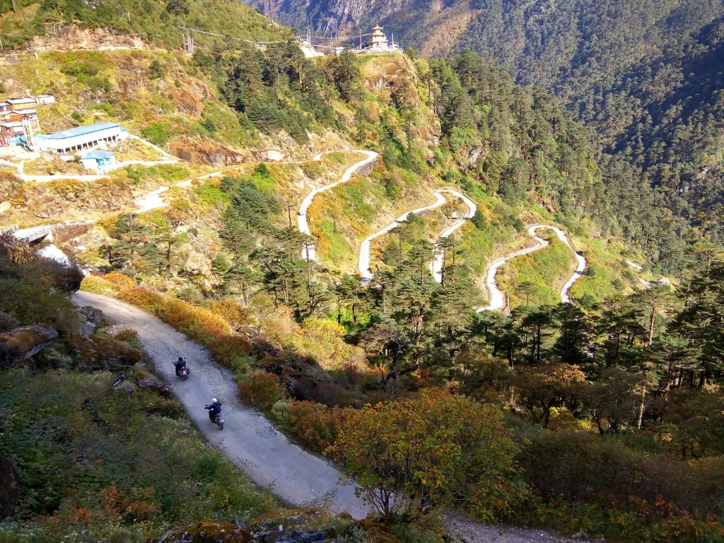 Tag 2: Dibrugarh - Pasighat (170 km)
