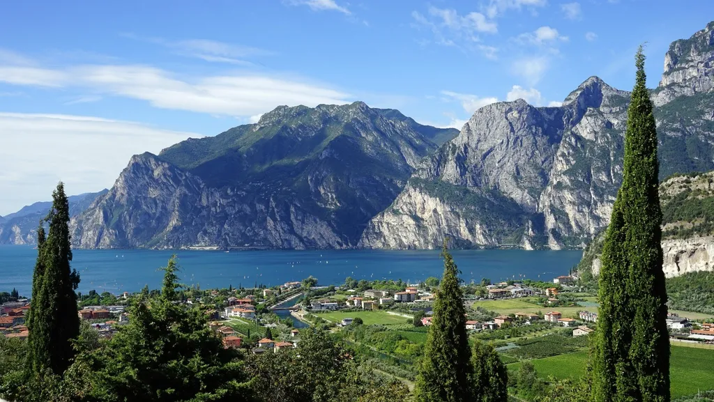Italy Motorcycle Tour – Guided Round Trip