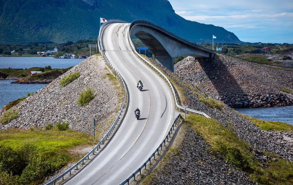 Motorradreise Norwegen – Fjorde & Fähranreise