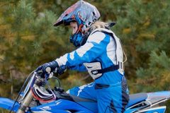 Motorradtraining: Enduro für Frauen Warching 