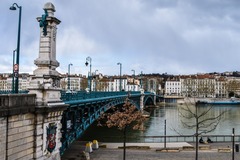 Motorrad-Transport: Motorradtransport: Lyon, Frankreich
