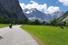 Motorcycle Training Course : 2-day Curve Training in the Alps - Intensive