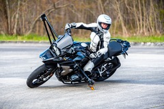 Motorcycle Training Course : Leaning Training on the BMW R1250GS and BMW F900R (Germany)