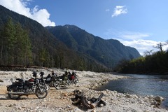 Motorradreise / Tour: Indien - Tiger, Stämme, Tattoos und Tee