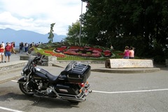 Motorcycle Tour: Canada Motorcycle Tour from Calgary