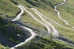 Motorradreise / Tour: Westalpen Camping Motorrad-Abenteuer Europas